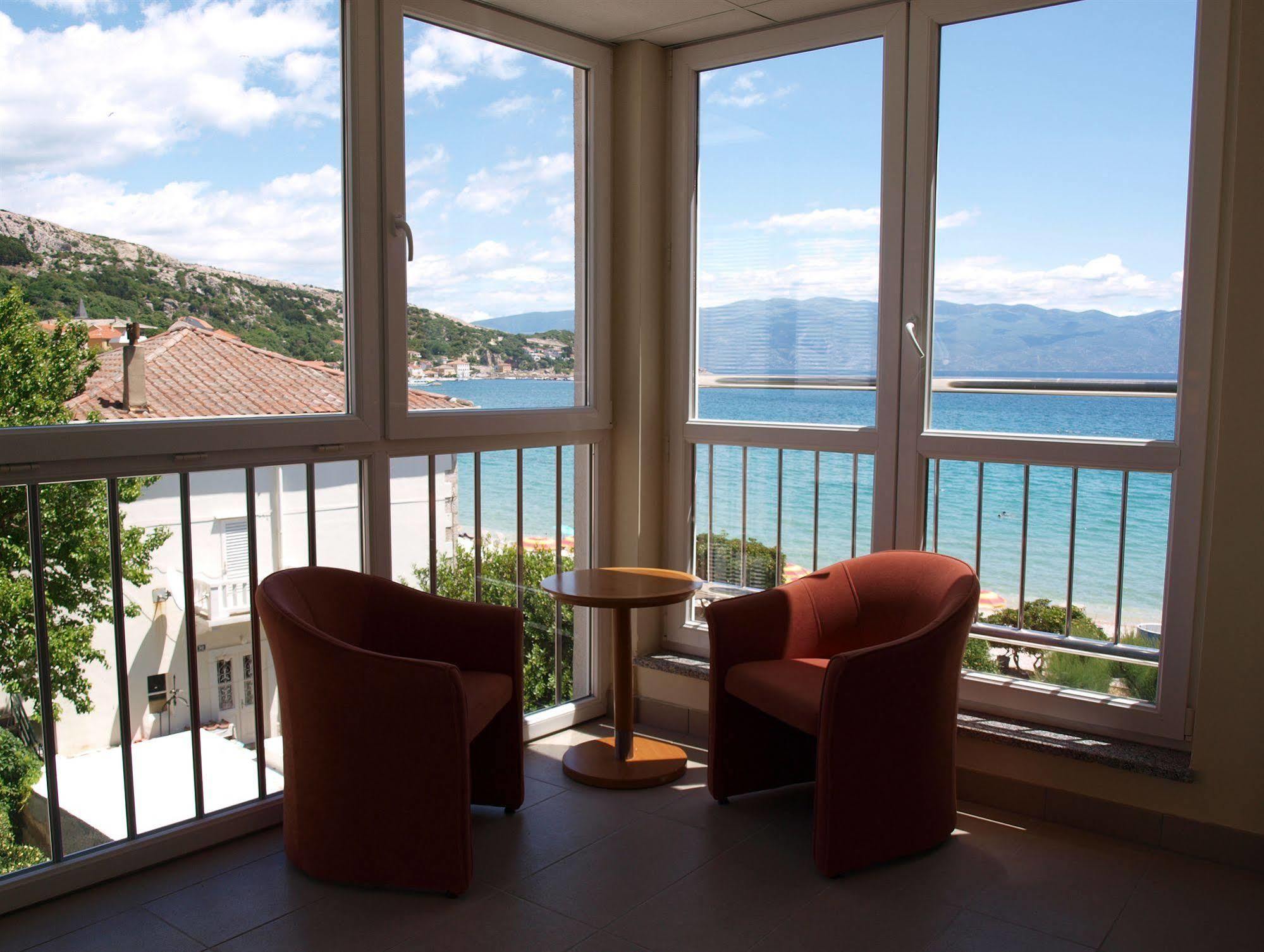 Valamar Villa Adria Baska  Exterior photo